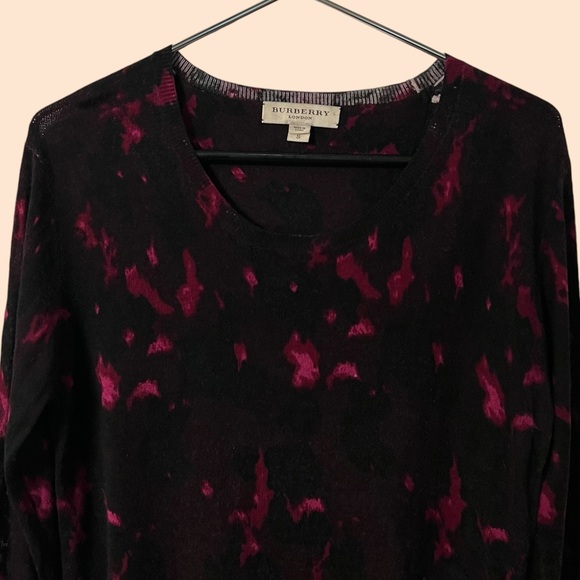Burberry Sweater - Picture 3 of 5